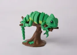 ruchomy-kameleon-na-galezi-figurka-3d