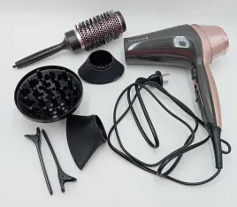suszarka-remington-d5707-czarna-2200w-lekka-z-akcesoriami