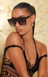 czarne-okulary-przeciwsloneczne-prettylittlething-uniwersalny