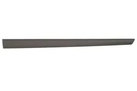listwa-nadwozia-na-drzwi-przod-p-do-ford-fiesta-v-5d-03-05-12-10