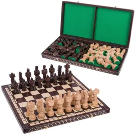 square-szachy-drewniane-rzezbione-gladiator-60-x-60-cm