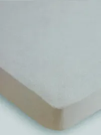 przescieradlo-nieprzemakalne-200x200-coral-biale-ochraniacz-wodoodporny