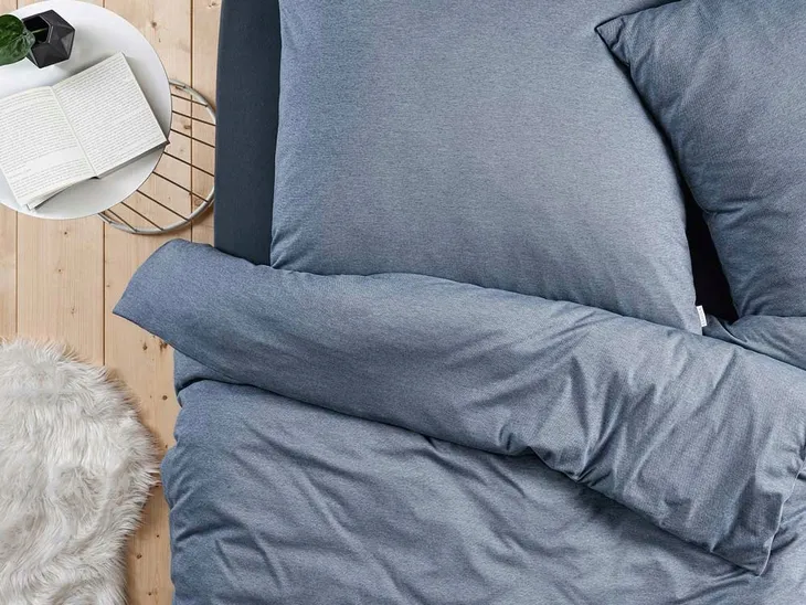 posciel-jersey-interlock-200x220-niebieska-kolor-niebieski
