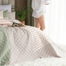 molly-narzuta-220x240cm-kolor-016-cieply-bezowy-651350-nap-016-220240-1