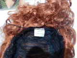 peruka-pin-up-waga-z-opakowaniem-0-2-kg