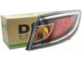 lampa-tyl-prawa-mazda-6-gh-10-13