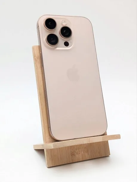 apple-iphone-16-pro-128gb-tytan-pustynny-kolor-zloty