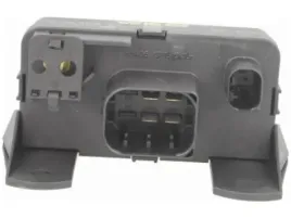 przekaznik-swiec-zarowych-mercedes-sprinter-2t-2-1-2-3-3t-2-1-2-3