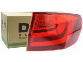 lampa-tyl-prawa-depo-444-1960r-ae