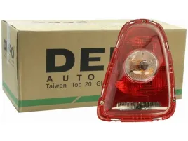 lampa-tyl-prawa-depo-882-1908r-aq