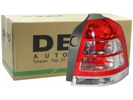 lampa-tyl-prawa-opel-zafira-b-05-15