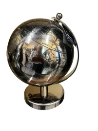 nowoczesny-globus-srebrny-metalowy-chrom-glamour