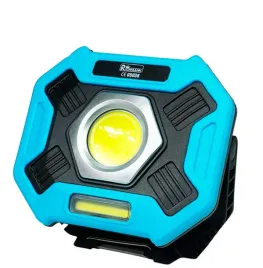 lampa-halogenowa-akumlatorowa-20w-led-2200-lm