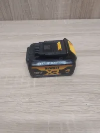 dewalt-bateria-akumulator-4ah-lithium-ion-18-v
