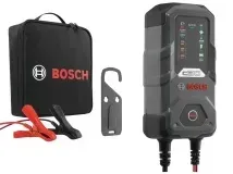 wydajna-ladowarka-automatyczna-bosch-c30-prostownik-do-auta