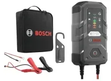 wydajna-ladowarka-automatyczna-bosch-c70-prostownik-do-auta