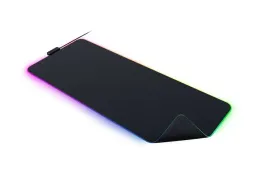 razer-strider-chroma-podkladka-dla-graczy-czarny