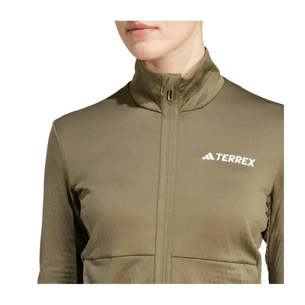 terrex-multi-light-marka-adidas-kod-producenta-iq3746