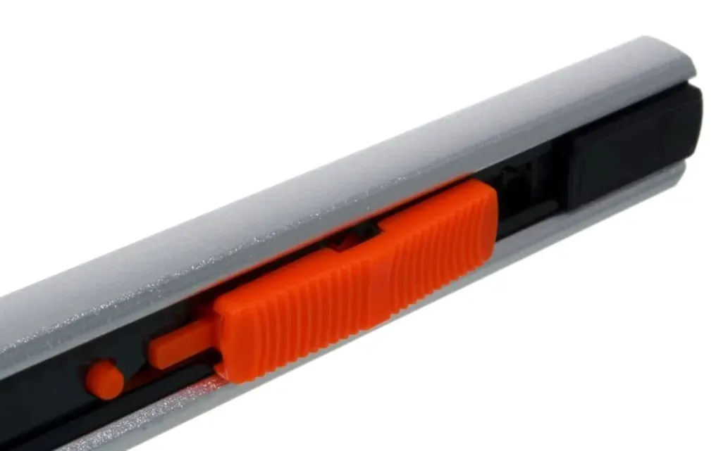 noz-do-tapet-black-tiger-plaski-9-mm