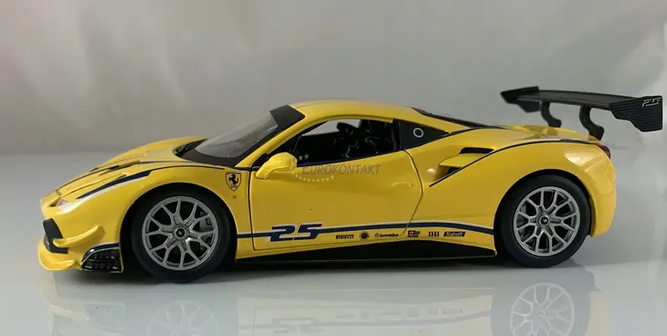 bburago-model-ferrari-488-challenge-1-24-skala-skale-1-19-do-1-25