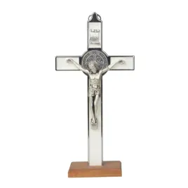 krzyz-sw-benedykta-20-cm-stojacy-bialy