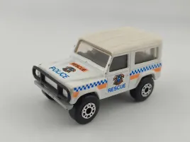 matchbox-land-rover-90-ninety-police-rescue-em70-set-only-exclusive