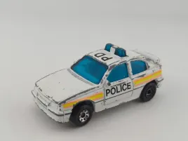 matchbox-vauxhall-astra-gte-i-opel-kadett-gsi-police-policja