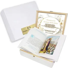 biblia-na-komunie-pismo-prezent-komunia-pudelko-biale-biblia-grawer-pbbwk