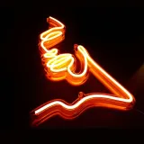 neon-led-twarz-kobieta-boho-2-30x50cm-stan-nowy