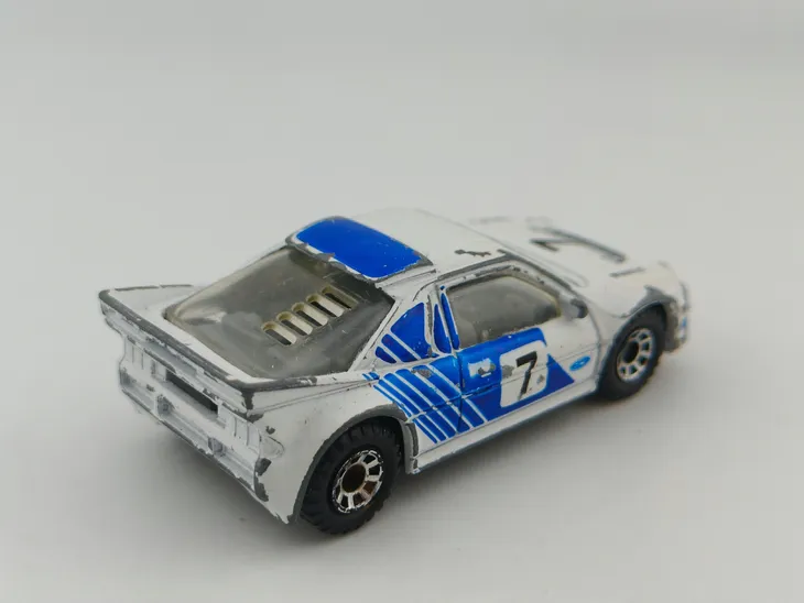 matchbox-ford-rs200-rs-200-stan-nowy