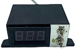 panel-kontrolny-sla-pk-do-systemu-ladowania-dodatkowego-akumulatora