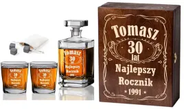 skrzynka-karafka-szklanki-do-whisky-z-grawerem-urodziny-emeryt-kawalerski
