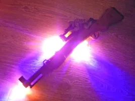 karabin-pistolet-obracany-magazynek-efekty-led