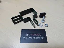 obejma-slupka-narozna-60x40-rogowa-fi4-zielony-ral-6005