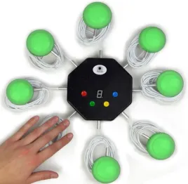trebisky-system-buzzerow-do-gier-quizow-teleturniejowych-8-graczy-led