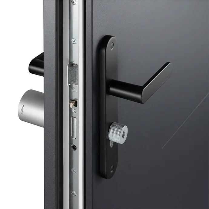 inteligentny-zamek-do-drzwi-netatmo-ndl