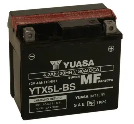 akumulator-motocyklowy-yuasa-ytx5l-bs-4-2ah-80a-uruchomiony