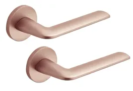kuchinox-klamka-kuba-na-rozecie-okraglej-slim-rozowe-zloto-kub-800a