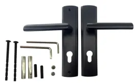 domino-klamka-do-drzwi-wejsciowych-polanka-czarna-prawa-rozstaw-72mm
