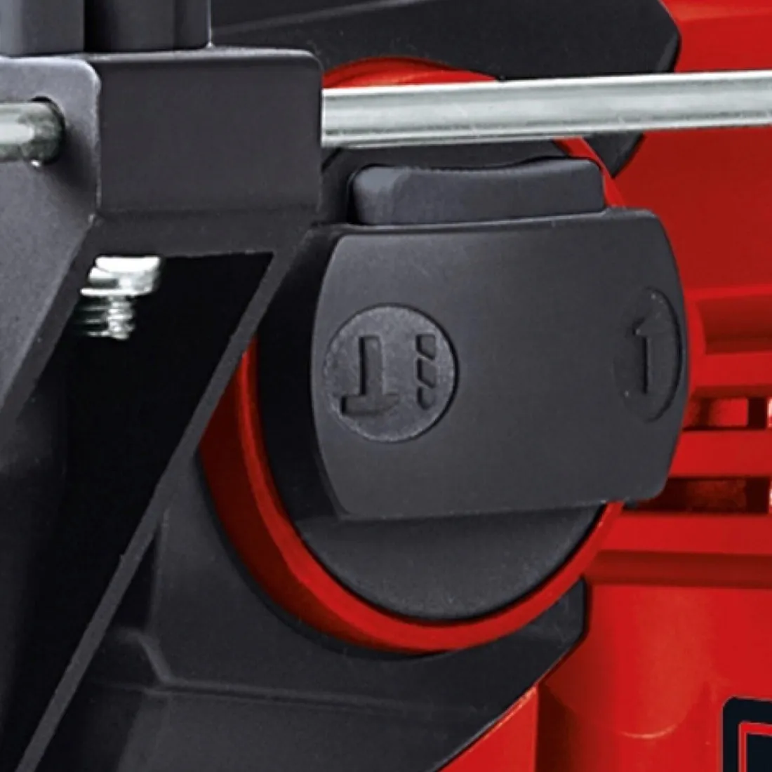 einhell-mlotowiertarka-udarowa-th-rh-900-1