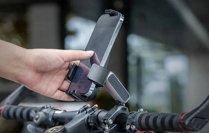 uchwyt-na-telefon-or-pgytech-p-pg-000-kod-producenta-sumir-by01-stan-nowy