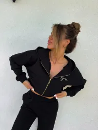 bluza-byme-hoodie-czarna