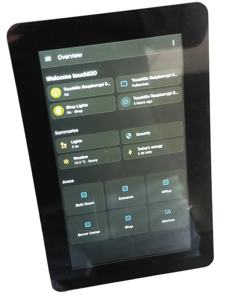 podstawka-pod-ekran-raspberry-pi-7-touch-display-typ-przedmioty-gotowe