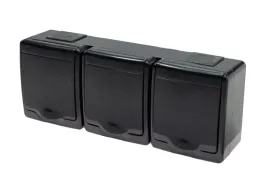 gniazdo-x3-z-u-beta-czarne-ip44-klapka-pawbol
