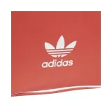 classic-marka-adidas
