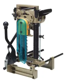 dlutownica-lancuchowa-1140w-7104l-makita