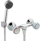 bateria-natryskowa-scienna