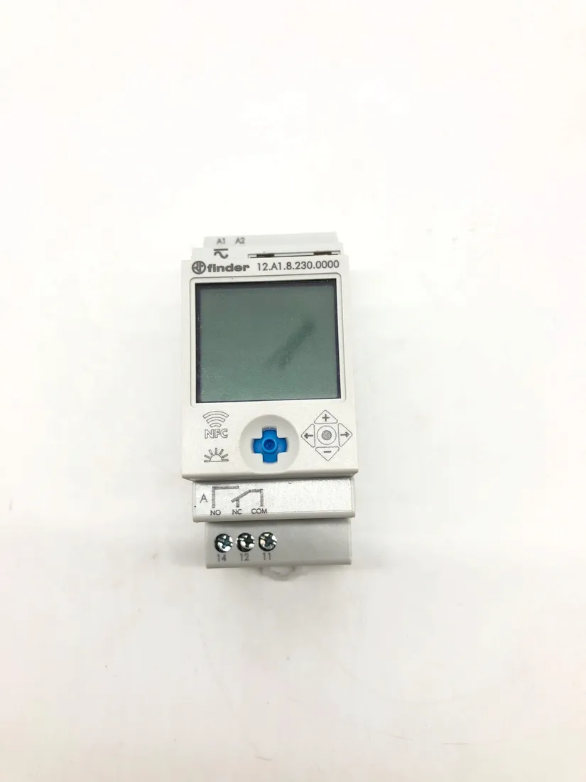 programator-czasowy-16a-250vac-finder-12-a1