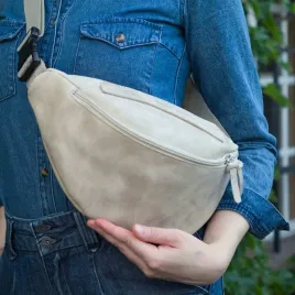 duza-jasnobezowa-torebka-nerka-damska-skorzana-cross-body-belveder-nx19
