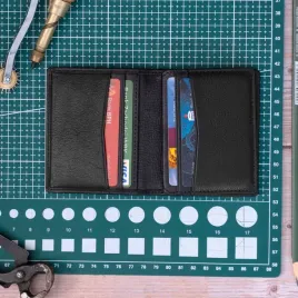 czarne-male-etui-na-karty-kredytowe-dokumenty-skora-licowa-belveder-sh-127